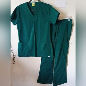 FSH Green Scrub Top and Pants Women's Size S